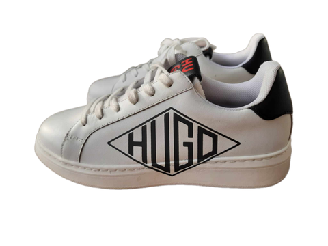 Giày sneaker nữ VNXK Hugo màu trắng, gót đen - Giày nữ xuất dư Âu, Mỹ
