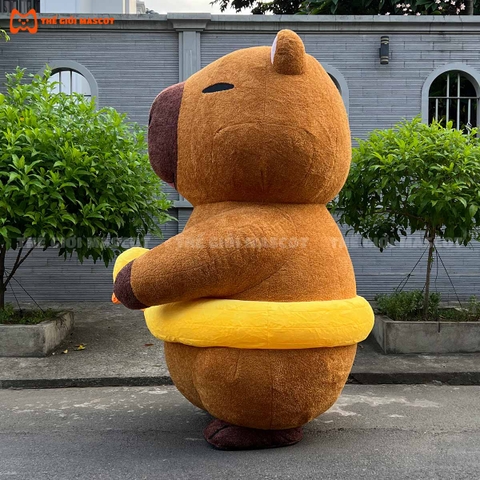 Mascot Hơi Capybara Đeo Phao