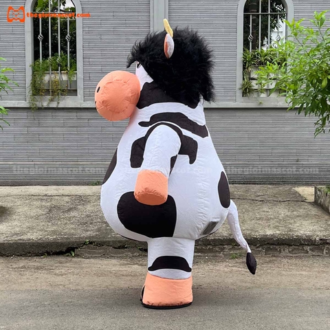 Mascot Hơi Bò Sữa