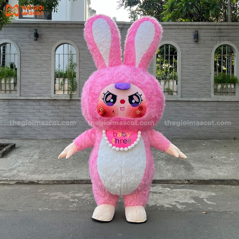 Mascot Hơi Baby Three Tai Dựng Hồng Đậm