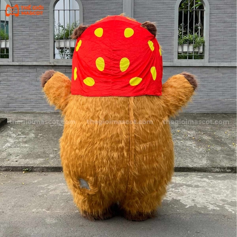 Mascot Hơi Capybara Quàng Khăn