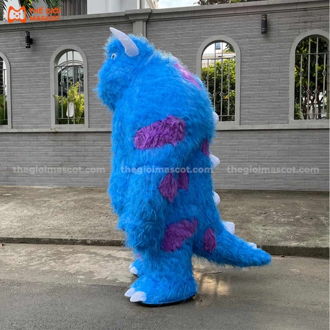 Mascot Hơi Quái Vật James