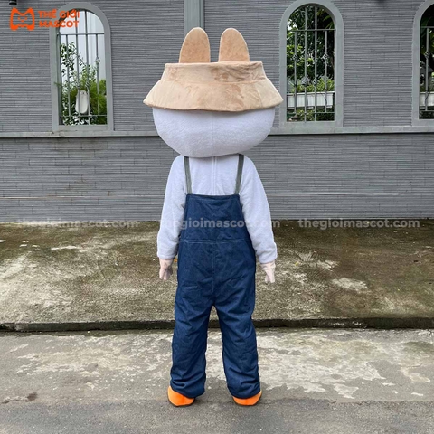 Mascot Labubu Mặc Yếm