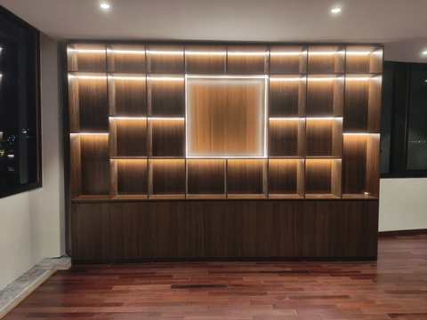 kệ đèn led trưng bày sản phẩm 01