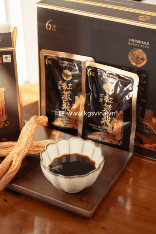 Hộp 30 gói Tinh Chất Hồng Sâm Nhung Hươu Hàn Quốc KGS 1500ml (50ml/ gói)