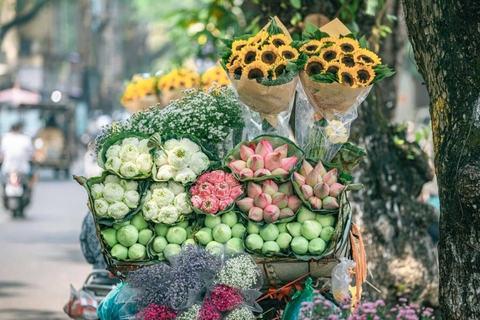 Những tips chụp ảnh với xe hoa Hà Nội dành cho "tín đồ sống ảo"