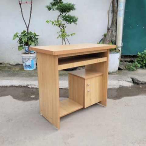Bàn Vi Tính Gỗ Công Nghiệp: Kích Thước 45x80x75cm, Tháo Lắp Đơn Giản, Giá Rẻ Cho Năm Học 2024-2025