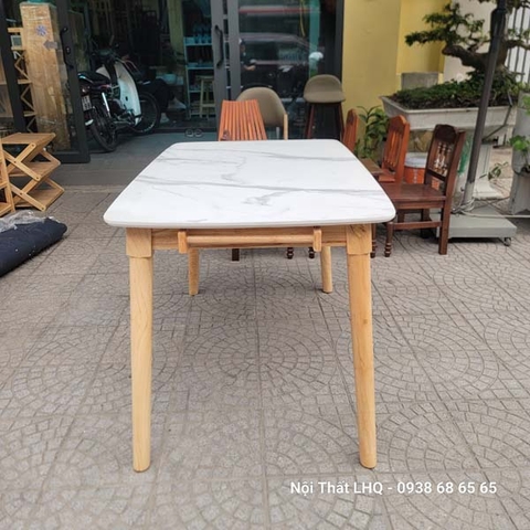 Bộ bàn ăn 4 ghế Mango, mặt bàn giả đá, kết cấu chắc, sử dụng bền