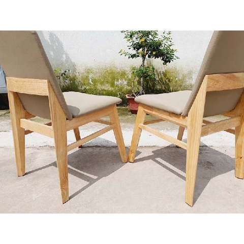 Bộ bàn ăn 4 ghế Obama kết hợp ghế Bench - Sử Dụng Đa Năng