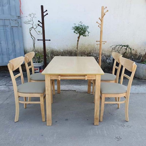 Bộ Bàn Ăn 4 Ghế Panda: Sự Kết Hợp Hoàn Hảo Giữa Thiết Kế Sang Trọng Và Chất Lượng Vượt Trội