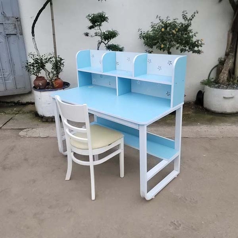 Bộ bàn học sinh khung sắt liền giá sách kết hợp ghế Cabin