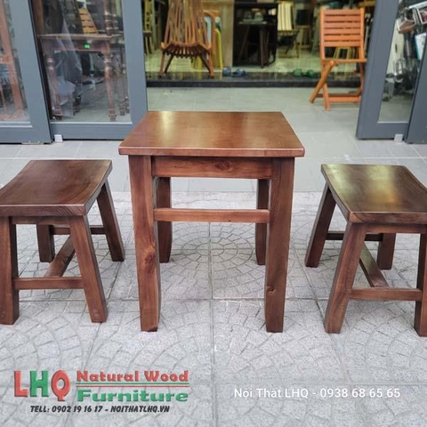 Bộ bàn ghế cafe vỉa hè, gỗ tự nhiên, kích thước nhỏ, giá ưu đãi tại Nội Thất LHQ