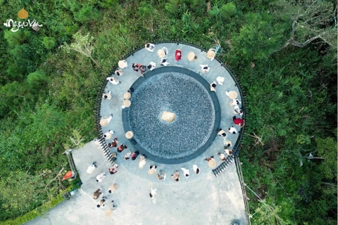 MID-AUTUMN AT THE SACRED SANCTUARY: REDEFINING THE FESTIVAL BENEATH THE PINE FOREST MOON