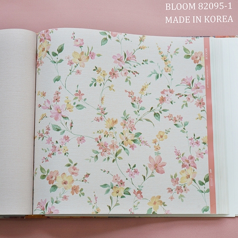Giấy dán tường hoa Hàn Quốc Bloom 82095