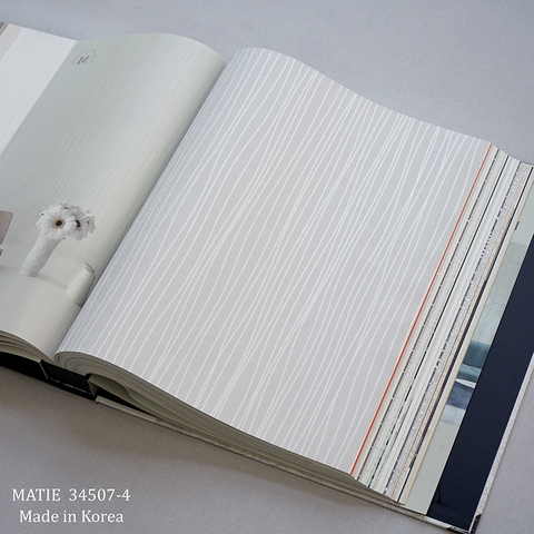 Giấy dán tường vân dọc Hàn Quốc Matie 34507