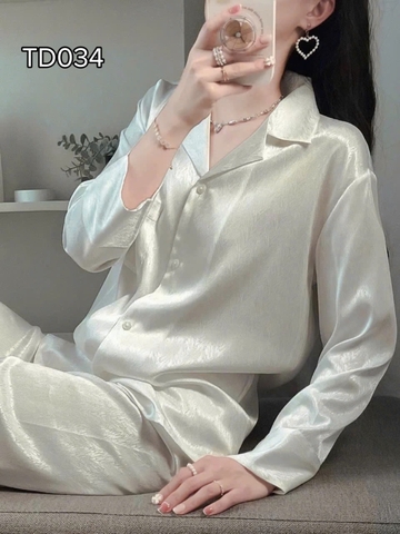 TRẮNG TAY DÀI XƯỚC- TD034