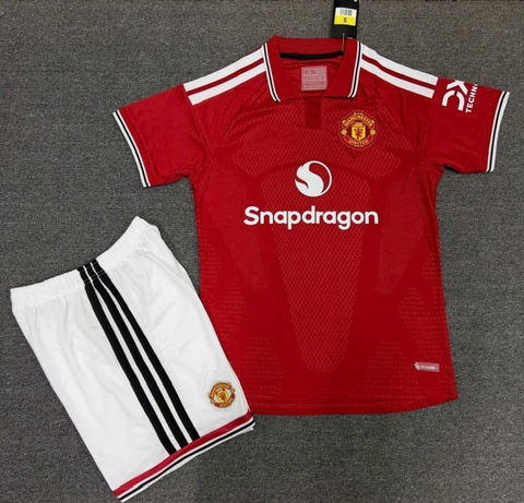 Manchester United 2026 - 2027