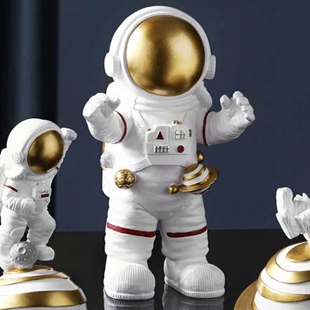 Bộ tượng phi hành gia