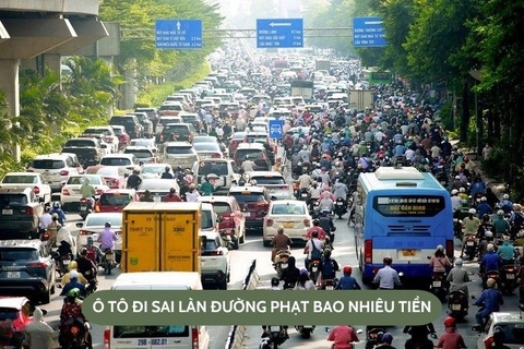 [Giải đáp] Ô tô đi sai làn đường phạt bao nhiêu tiền và có bị trừ điểm?