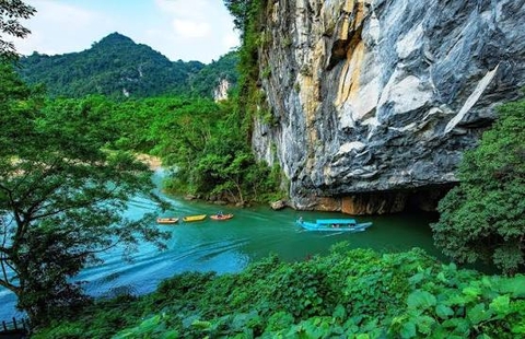 Tour Quảng Bình 4N3Đ: Phong Nha Kẻ Bàng - Biển Nhật Lệ - Đồi Cát