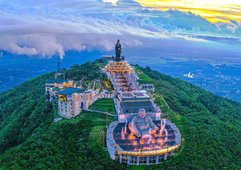 Tour Sài Gòn - Củ Chi - Tây Ninh - Mỹ Tho - Bến Tre 4N3Đ Từ Hà Nội
