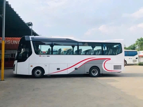 Cho thuê xe du lịch đi biển Miền Bắc – Miền Trung | Xe 7–45 chỗ đời mới