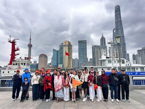 Vé Máy Bay Quốc Tế & Tour Nước Ngoài Trọn Gói | Du Lịch HT Việt Nam