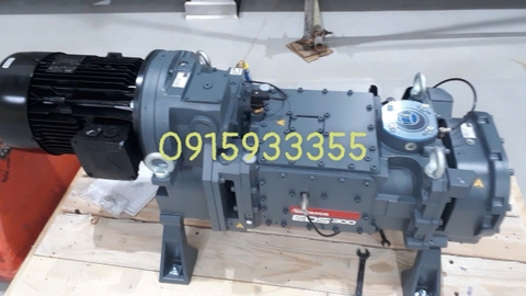 Bơm hút chân không trục vít khô Edwards EDS300