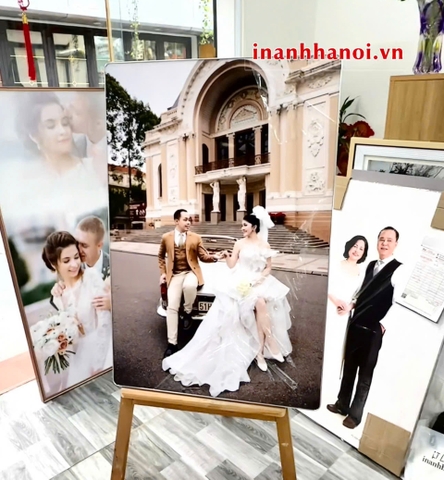 KHUNG ẢNH CỔNG CƯỚI VIỀN NHỰA