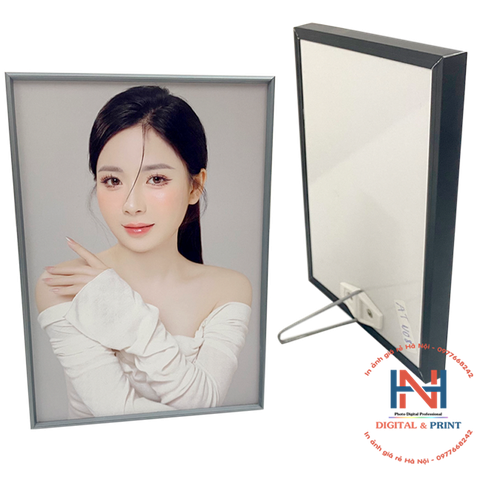 KHUNG ẢNH HỢP KIM NHÔM ĐỂ BÀN