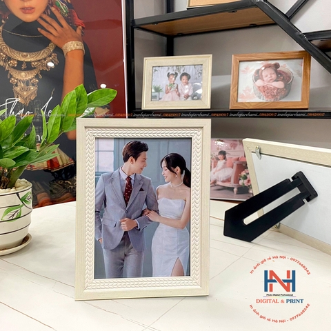 KHUNG ẢNH GỖ ĐỂ BÀN
