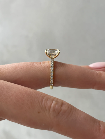 Nhẫn Kim Cương Emerald