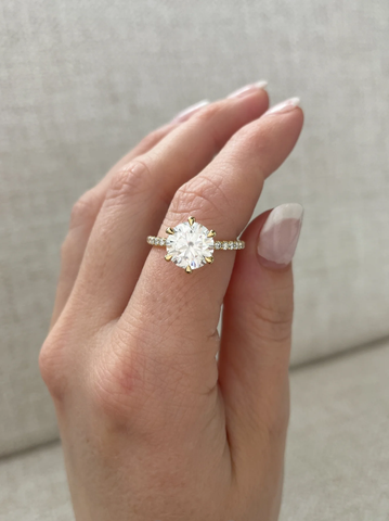 Nhẫn Kim Cương Round