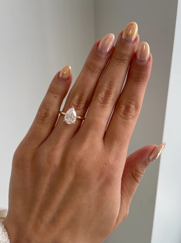 Nhẫn Kim Cương Classic Pear