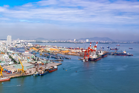 Khơi thông điểm nghẽn thể chế cho kinh tế biển bứt phá