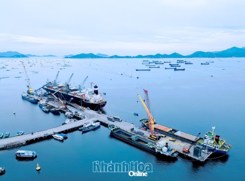 Hành trình đưa kinh tế biển “vươn khơi”