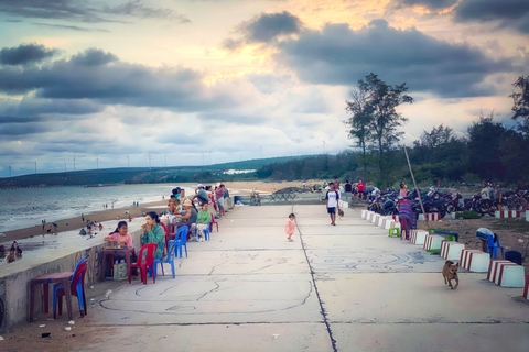 Bờ kè biển và kỳ vọng làng chài du lịch