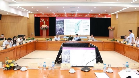 Khánh Hòa phấn đấu trở thành trung tâm kinh tế biển lớn của cả nước vào năm 2050