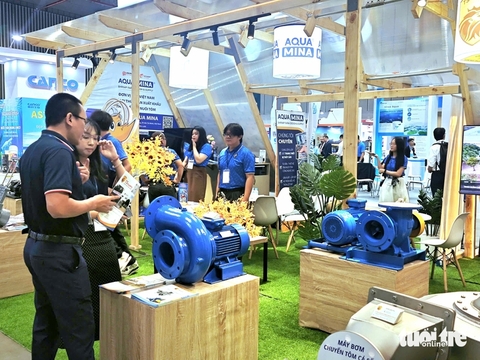 Từ con giống đến thiết bị nuôi, thủy sản công nghệ cao hút khách ở TP.HCM