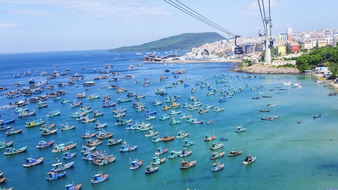 Hoàn thiện Luật Tài nguyên, môi trường biển và hải đảo dể phát triển bền vững kinh tế biển