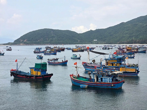 Chuyển đổi sinh kế ngư dân Hướng đi bền vững cho kinh tế biển Đắk Lắk