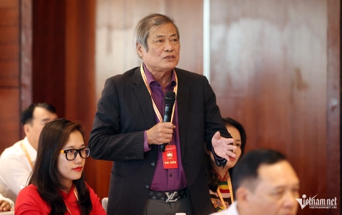 Khai thác dầu khí đạt trình độ thế giới còn kinh tế biển vẫn 'mạnh ai nấy làm