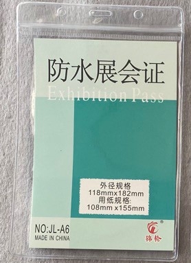 Bảng tên đứng JL-A6 11x16cm dẻo có gài