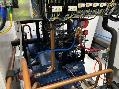 Sửa chữa tủ shock nhiệt