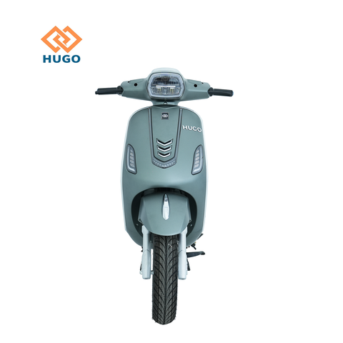 Xe máy điện Hugo Elegant xanh bộ đội