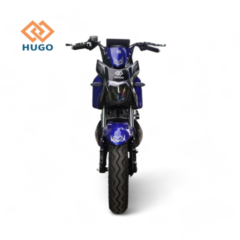 Xe máy điện Hugo-Panda mặt nạ xanh dương