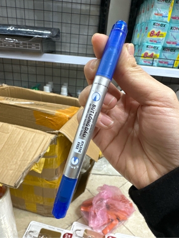 Bút lông dầu nhỏ