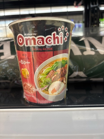 mì cốc OMC xốt bò hầm