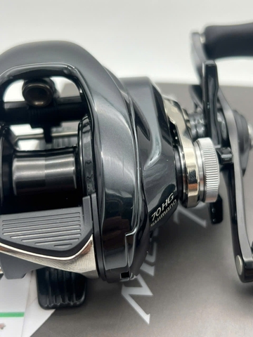 SHIMANO 24 METANIUM DC 70HG (USED)