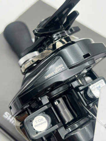 SHIMANO 24 METANIUM DC 70HG (USED)